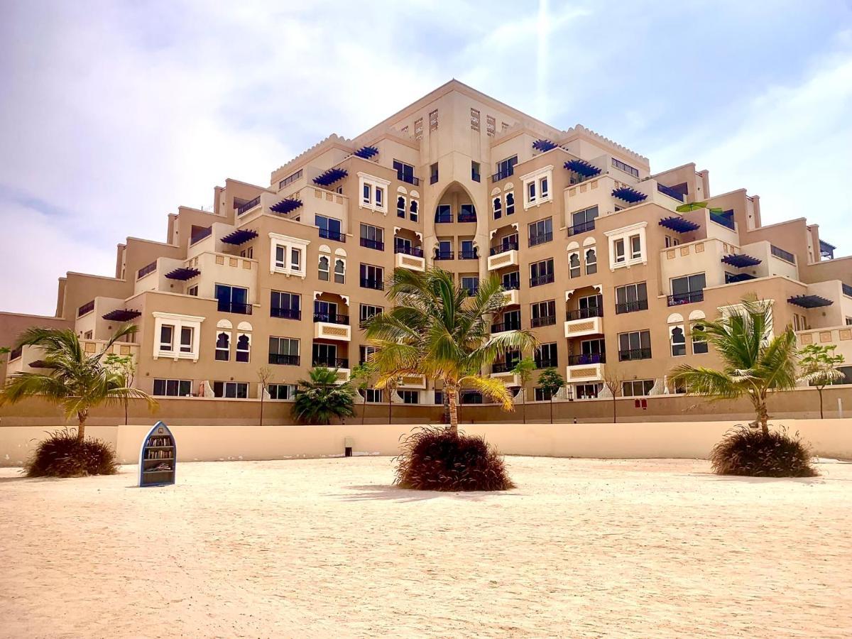 Luxurious Private & Pool, Fully Furnished 1br At Marjan Island Khaimah