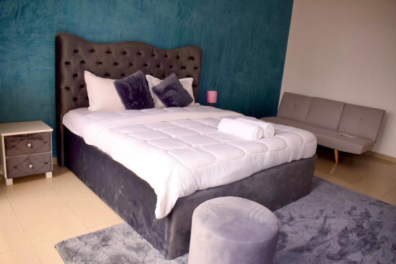 Apartment Luxurious Private & Pool, Fully Furnished 1br At Marjan Island Khaimah