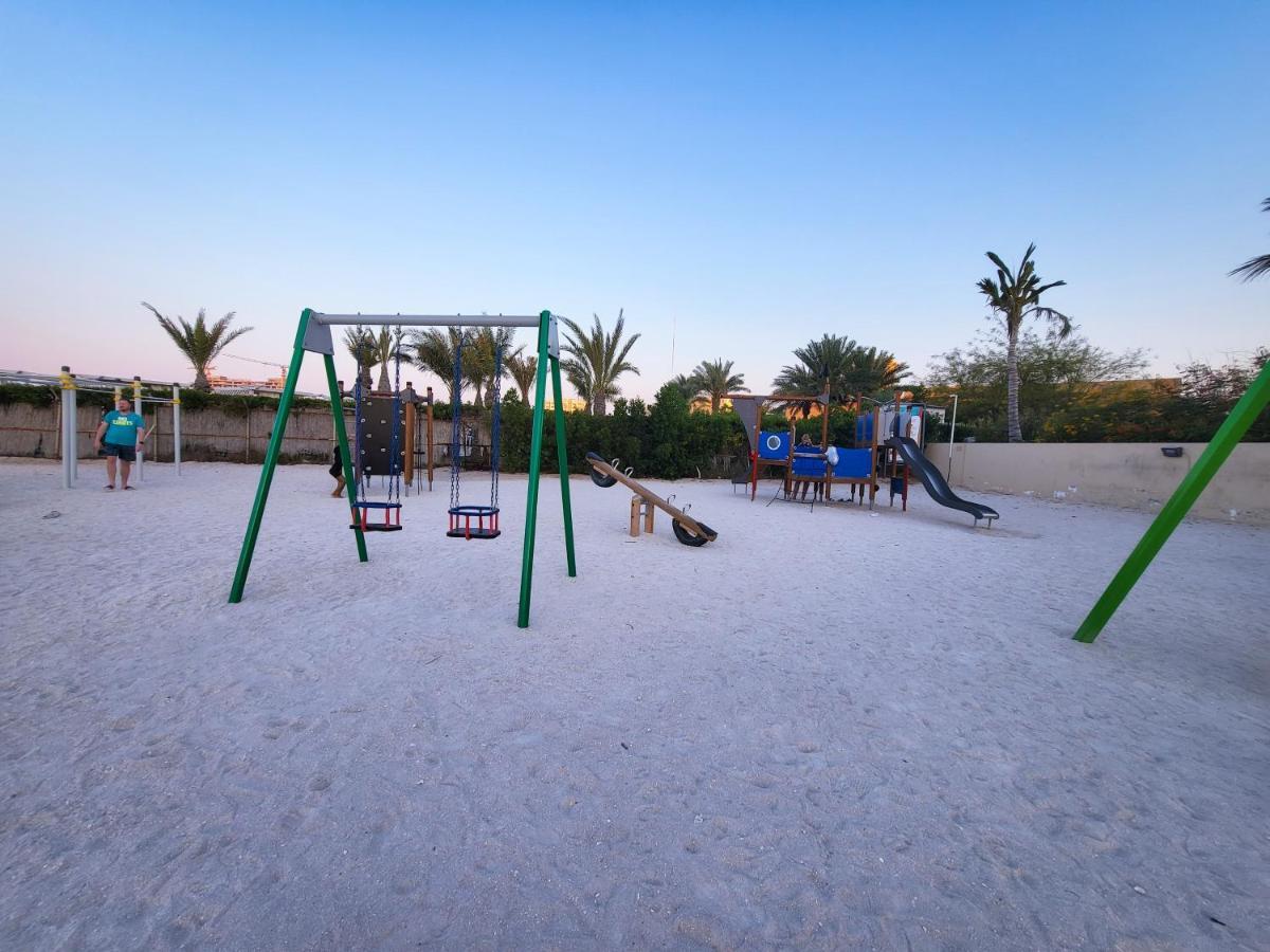Apartment Luxurious Private & Pool, Fully Furnished 1br At Marjan Island Khaimah Ras al-Khaimah